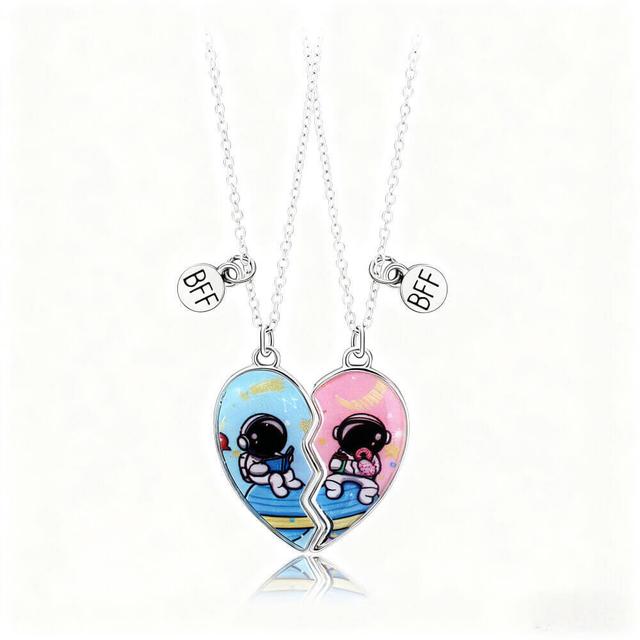 Magnetic Astronaut BFF Heart Necklaces – 2PCS Best Friend Set